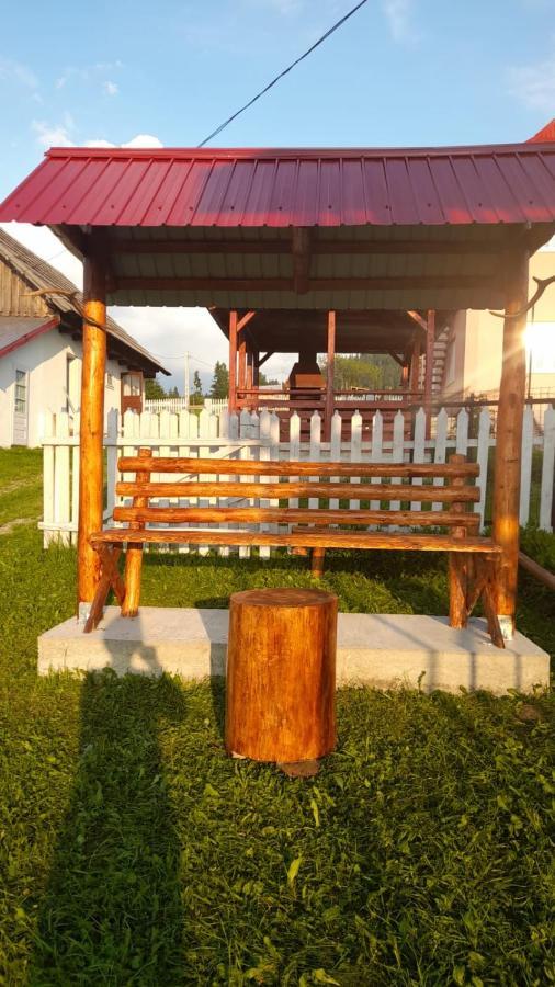 Casa Bucovina Dorna Candrenilor Ascutitele Exteriör bild