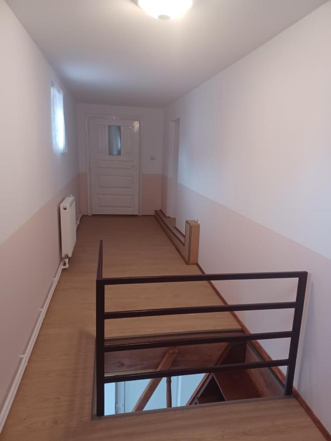 Casa Bucovina Dorna Candrenilor Ascutitele Exteriör bild