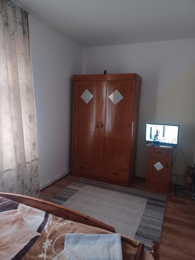 Casa Bucovina Dorna Candrenilor Ascutitele Exteriör bild